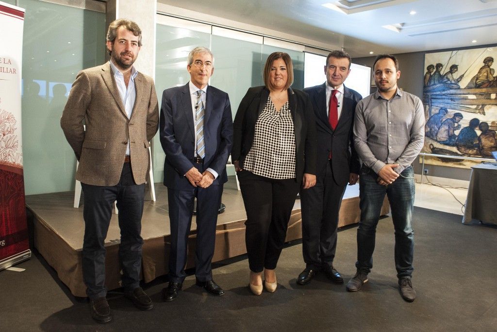 Charla de los empresarios de SIEC  organizada por ACEFAM en el Chiqui