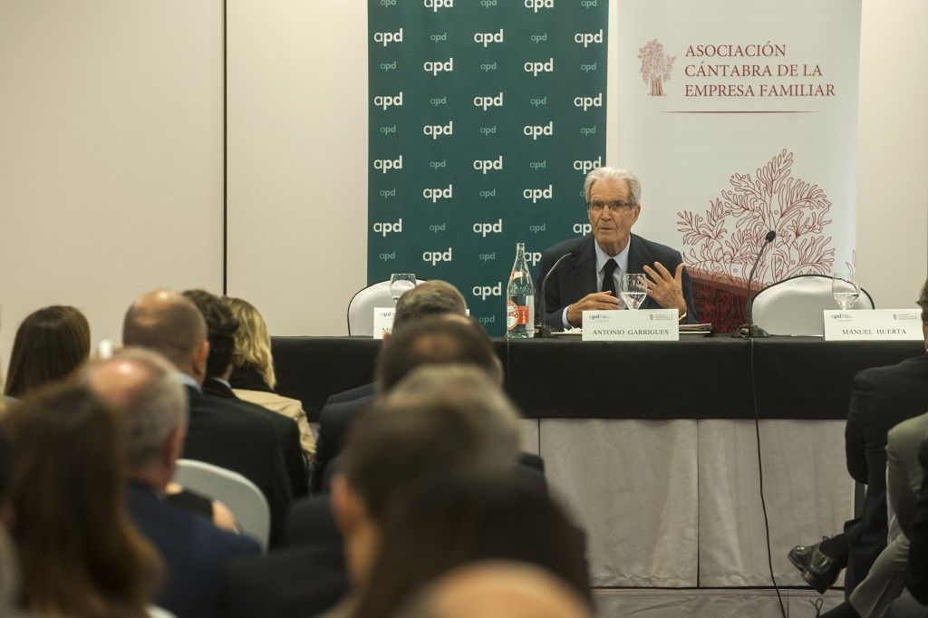 CHARLA GARRIGUES_08