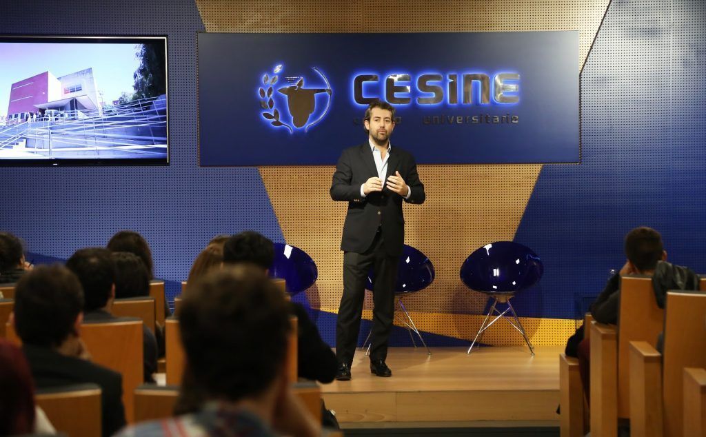 foto-charla-cesine